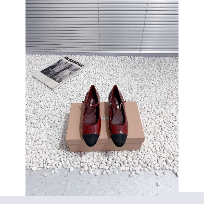 Miu Miu flat shoes